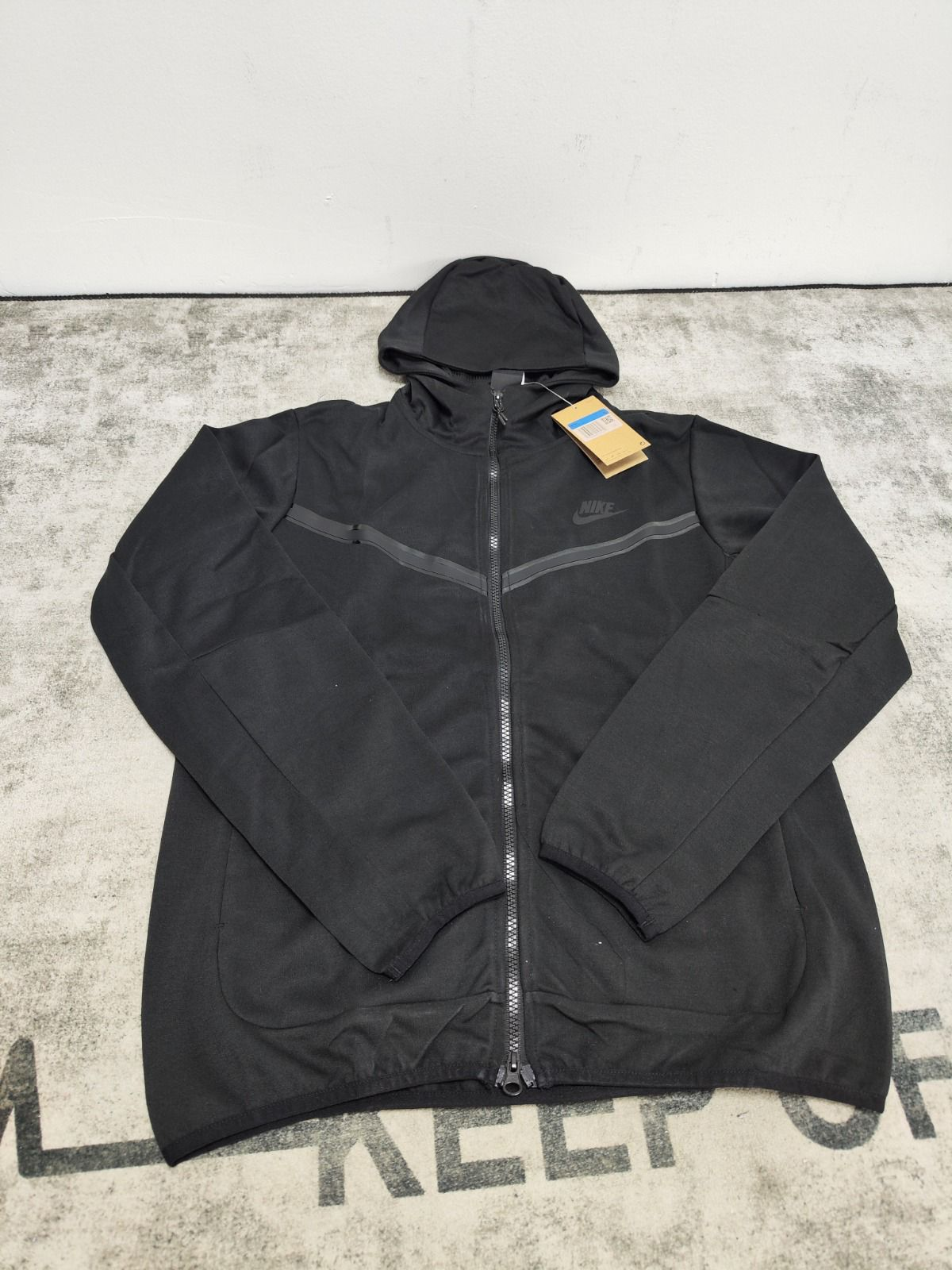 NIKE TECH FULL-ZIP HOODIE - BLACK