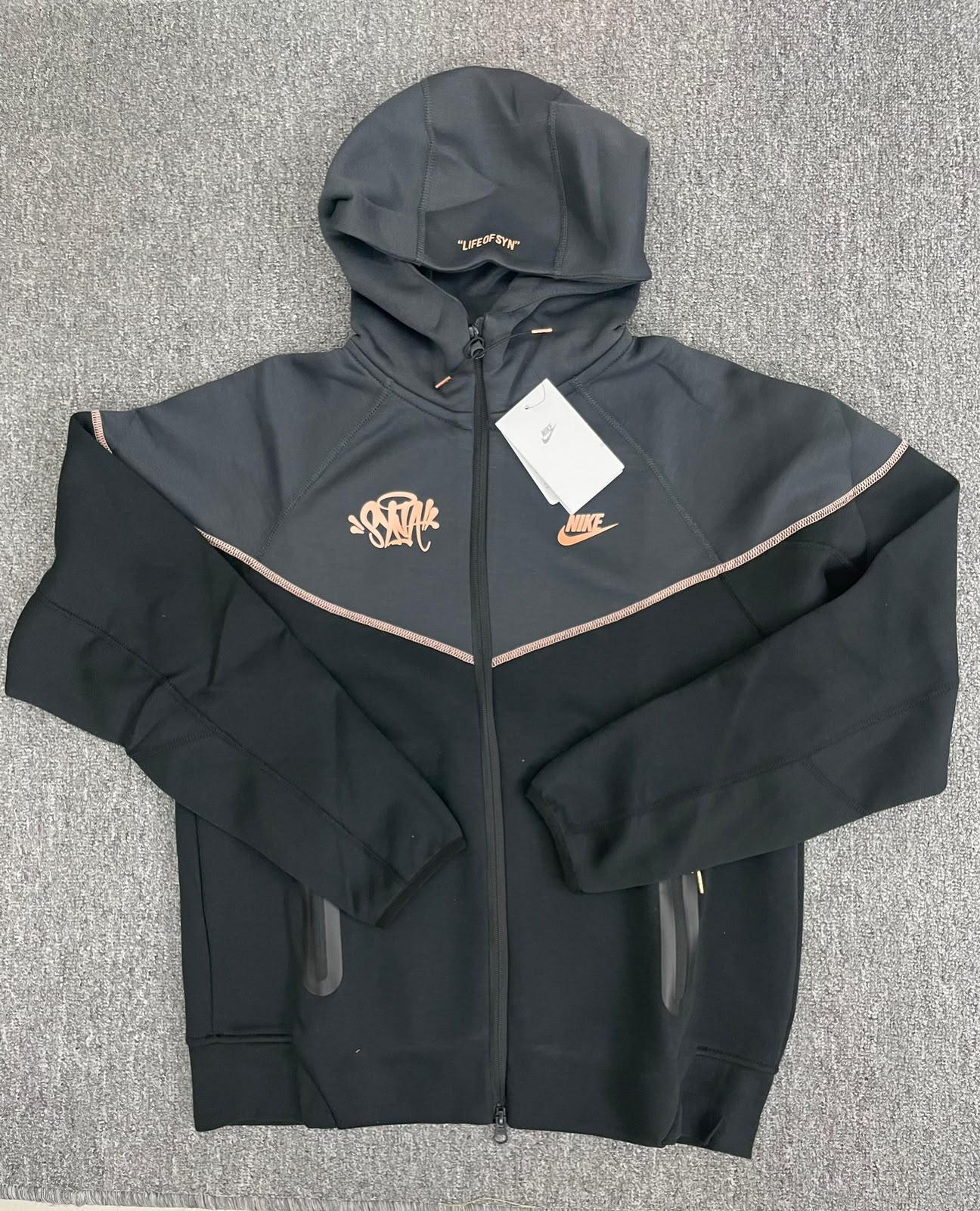 SYNA WORLD X NIKE TECH HOODIE