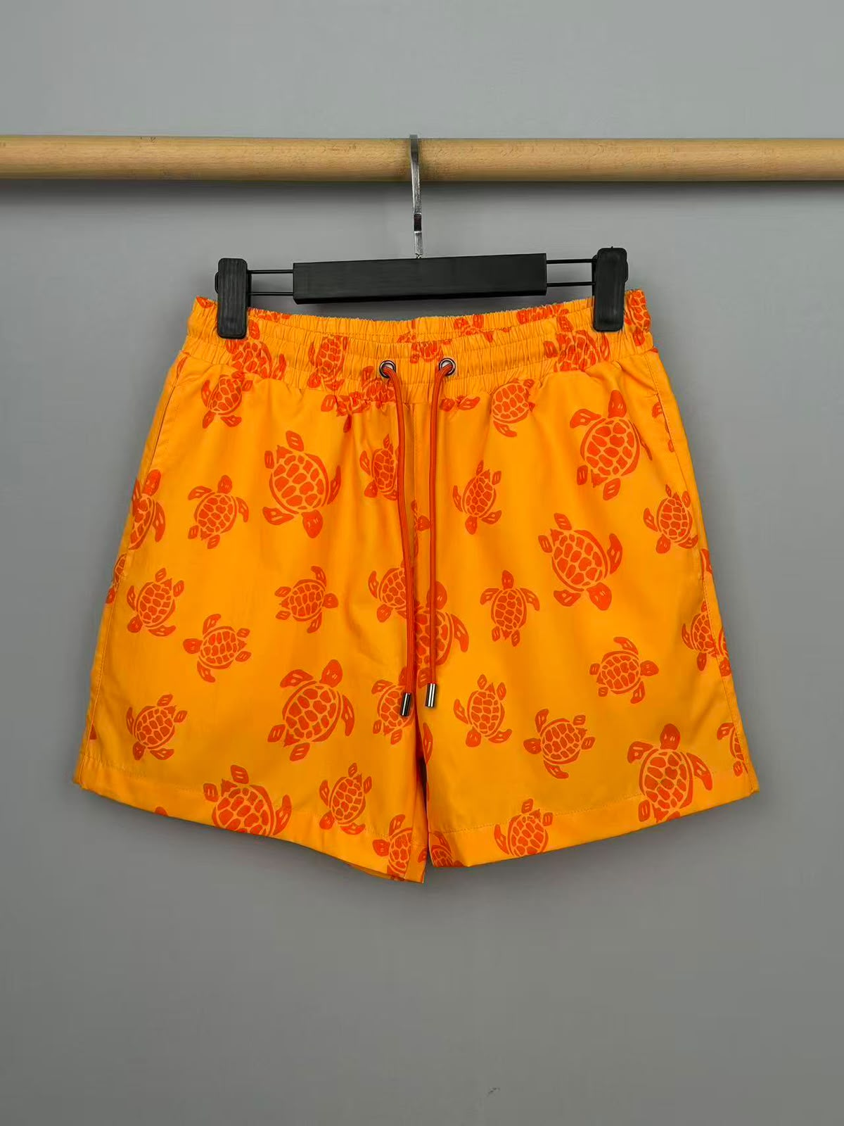 VILEBREQUIN ORANGE TURTLES SHORTS